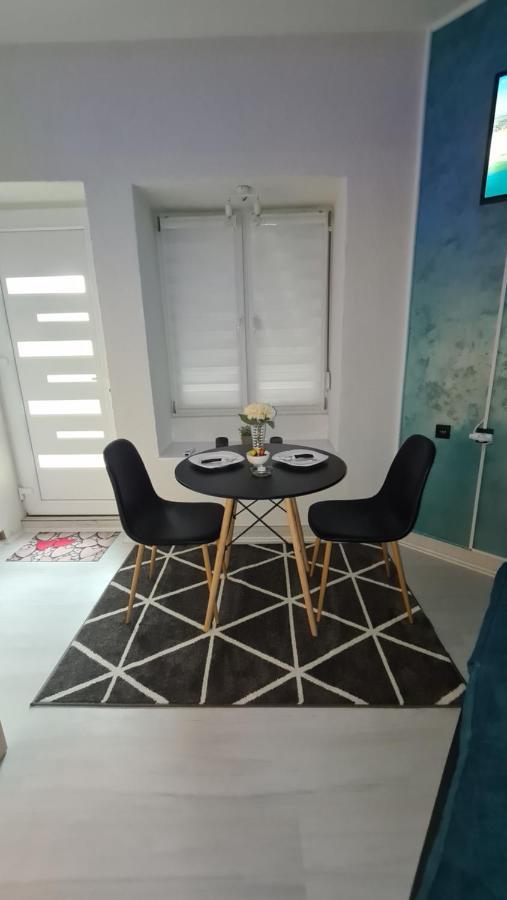 Apartman Melody Paraćin Exteriér fotografie